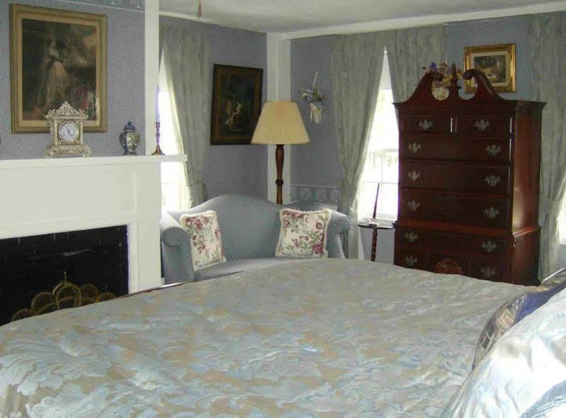 Holiday Guest House Bed & Breakfast Wells Esterno foto